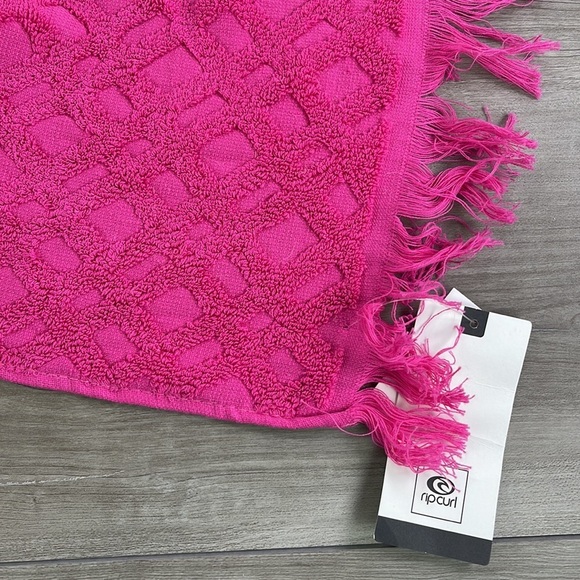 ☀️RIP CURL☀️ BEACH POOL BOAT BLANKET TOWEL COVER UP - Picture 9 of 9